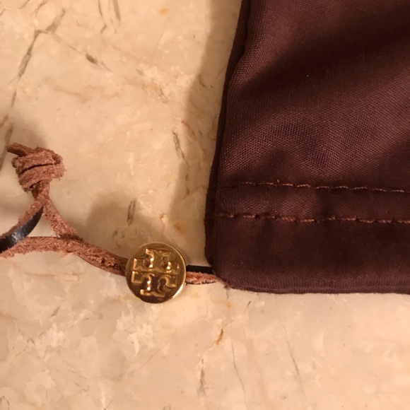 TORY BURCH SUNGLASS CASE and FABRIC POUCH HOLDER - Picture 10 of 13